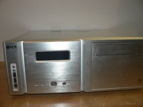 Thermaltake-Bach - 3