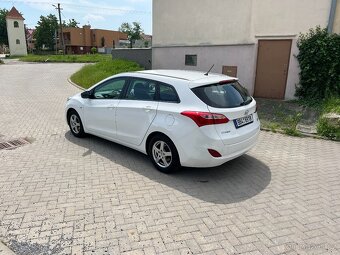 Hyundai i30 1.4i 2013 Klima Alu - 3