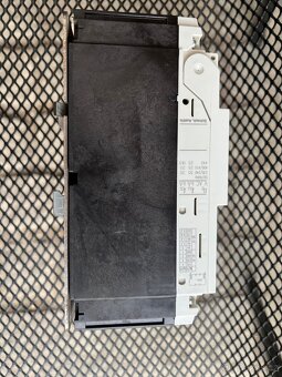Použitý jistič schrack MC 1 160A - 3