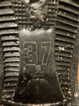 Holiny, holinky, gumáky, gumovky vel. 37 - 3