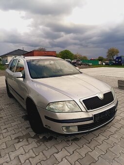 Škoda Octavia 2.0tdi NÁHRADNÍ DILY - 3