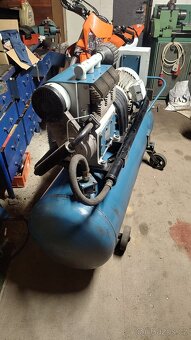 Kompresor Orlík 3jsk 300l - 3