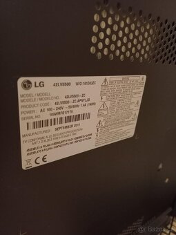 Televizor LG 42LV5500 + set top box (uhlopříčka 107 cm) - 3