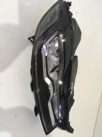 Jaguar F-PACE přední světla, kapota, blatníky - 3