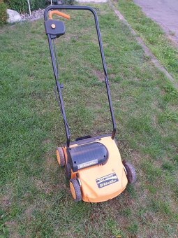 Vertikulátor 1300w Provzdušnovač trávníku - 3