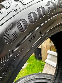 Pneu 235/50 r19 - 3