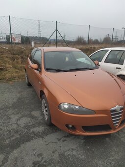 Alfa Romeo 147 3 dvery - 3