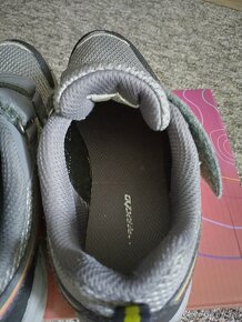 Dívčí dětské sportovní tenisky vel. 35 - 3