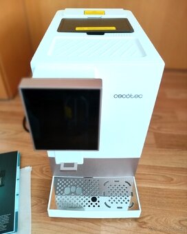 Automatický kávovar Cecotec 01462 - 3