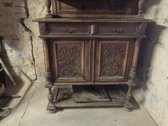 Prodám starožitný dvojdílný příborník - 3