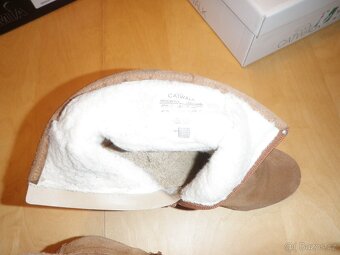 dámské semišové kotníkové kozačky - vel. 38 - 3