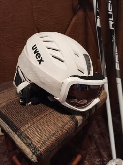 DÁMSKÉ CARVINGOVÉ LYŽE VÖLKL - Délka 160 cm - MÁLO POUŽÍVANÉ - 3