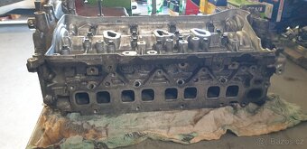 Hlava motoru 2.3 Master III , Movano - 3