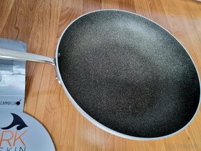 Pánev Agnelli 32 cm - 3