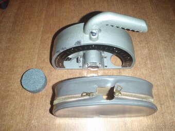 Švýcarské Schmidtovo kladívko (odrazový tvrdoměr) - 3