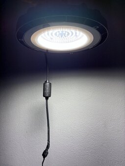 LED průmyslové závěsné svítidlo- REFLEKTOR- HIGH BAY- 83 W - 3