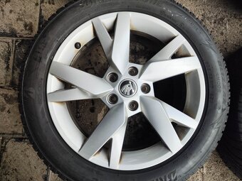 17"zimní alu sada Lyra 5x112 origo Octavia 4 Leon 4 Golf 8 - 3