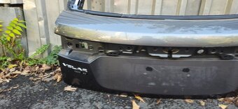 Viko kufru range rover velar L560 - 3