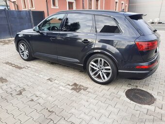 Audi Q7 - 3