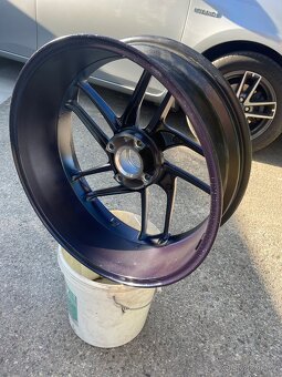 Zadní kolo Ducati Monster - 3