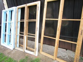 Dřevěnná dvoukřídlá oka 170x108. - 3