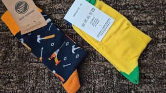 Nové pánské tričko L & ponožky - 3