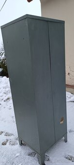 Plechová skříňka - 3