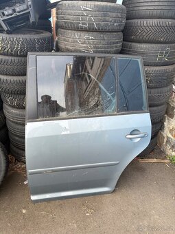 Touran 1T2 dveře kapota - 3