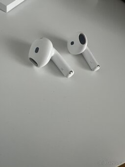 Apple AirPods 4 - 3