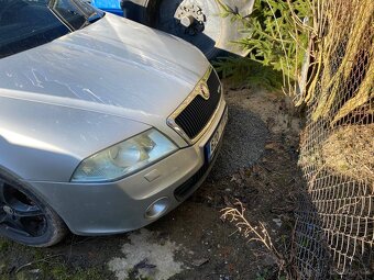Škoda octavia 2 2,0 TDi - 3