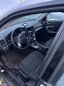Subaru Legacy 2.0 i náhradní dily - 3