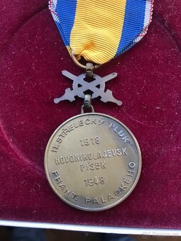 Československo. Pamětní Medaile 11. Střeleckého Pluku F. Pal - 3