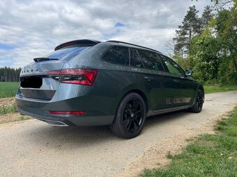 Škoda Superb 3 2.0TDI 110kW Sportline DSG Virtual FullLED - 3