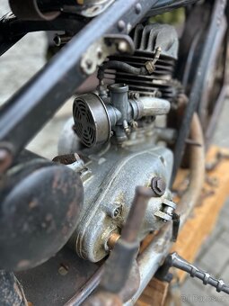 Čz 250 Sport předválečná - 3