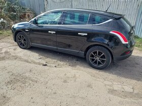 Lancia Delta 2010 1.4 - 3