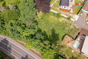 Prodej pozemku k bydlení, 991 m², Hrob, ul. Husova - 3