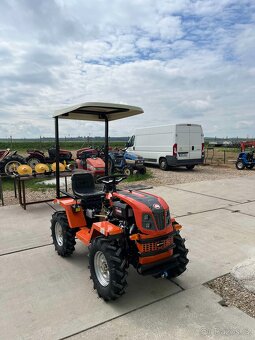 Prodám malotraktor DT184N 4x4, platí do smazání - 3