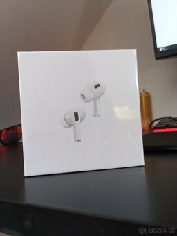 AirPods pro 2nd Generation - 3
