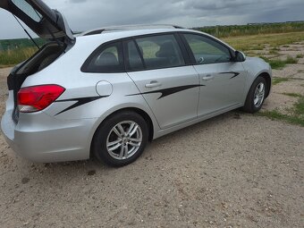 Rychlost=SLEVA 8 tis.-Chevrolet Cruze kombi 1.4 turbo 103 kW - 3