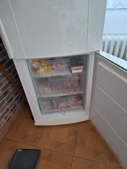 Lednice s Mrazákem - 3