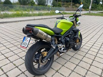 Triumph street triple 675 - 3