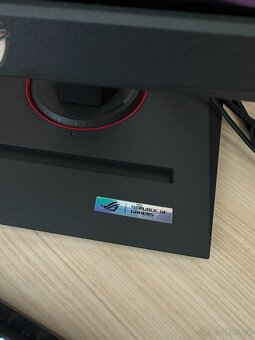 ROG Strix XG27ACS v ZÁRUCE - 3
