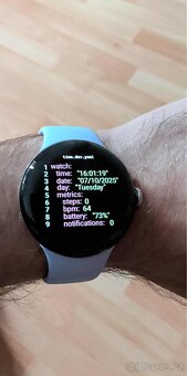 Chytré hodinky Google Pixel Watch 4 - 3
