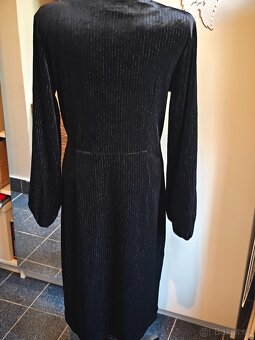 Nové černé šaty L Reserved - 3