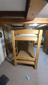 Patrová postel z masivu - 3