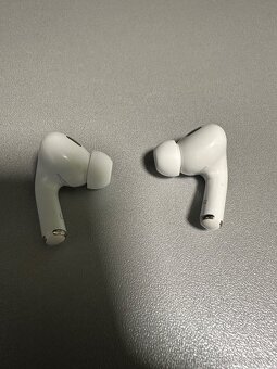Apple AirPods 2 Pro - 3