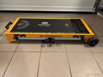 STRONGBOLD StrongBench B910 – multifunkční skládací stůl TOP - 3