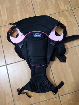 nosítko růžové Chicco - 3