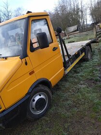 Iveco Daily turbo ,odtahový speciál - 3