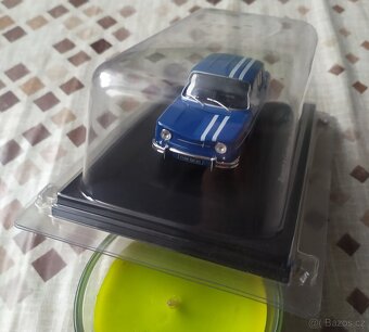 Renault 8 Gordini 1:43. Škoda Felicia 1:24 - 3